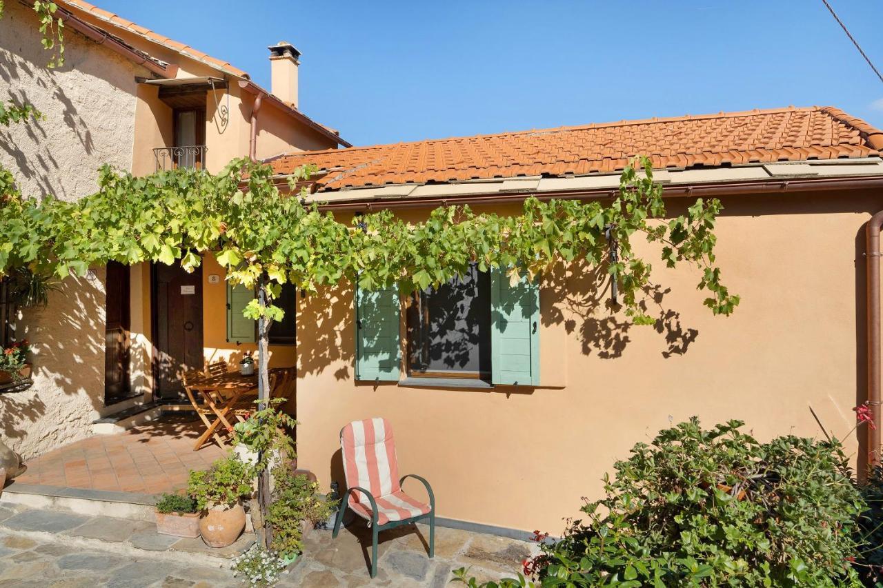 Casa Vittorina Villa Cesio Eksteriør bilde